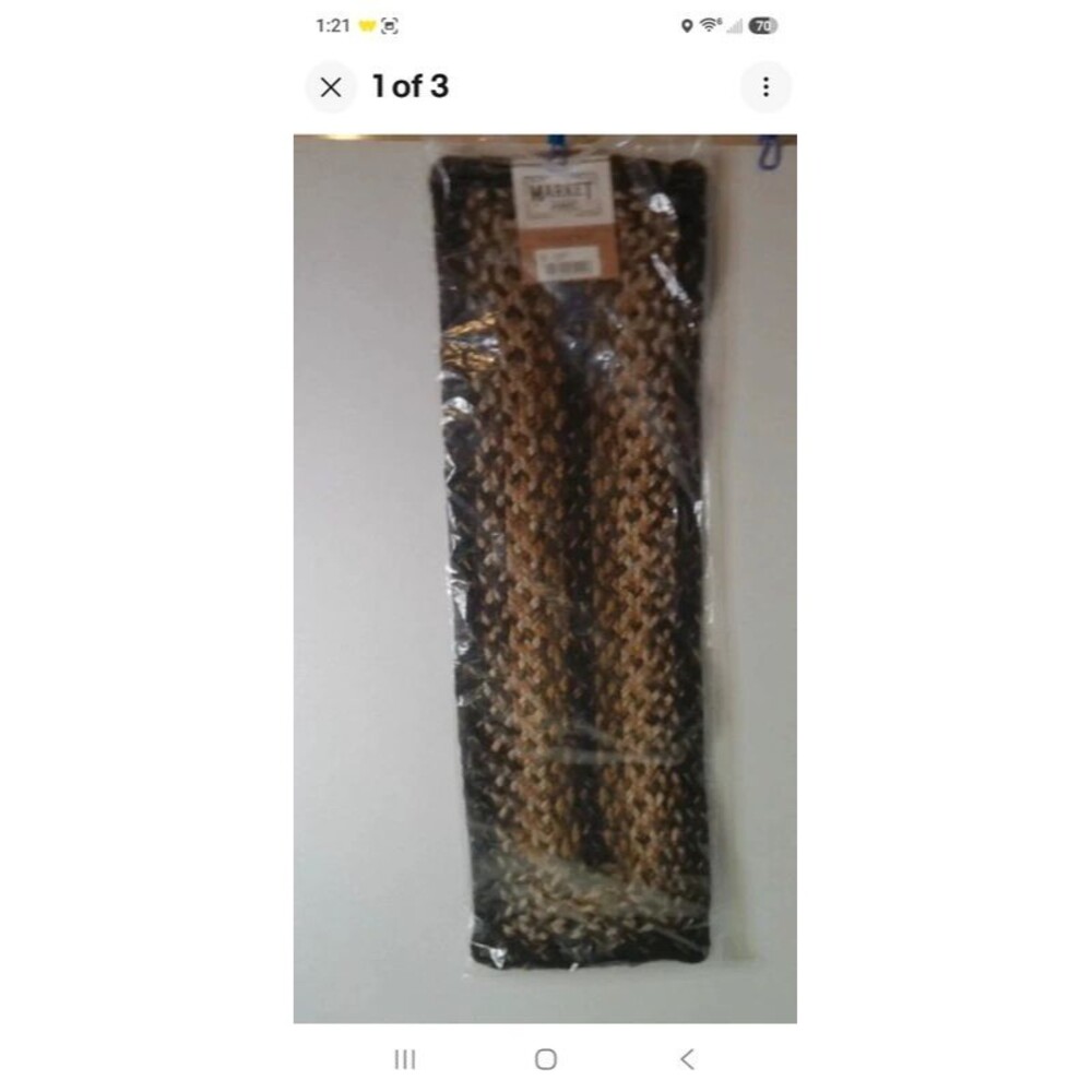 8"×28" Braided rug